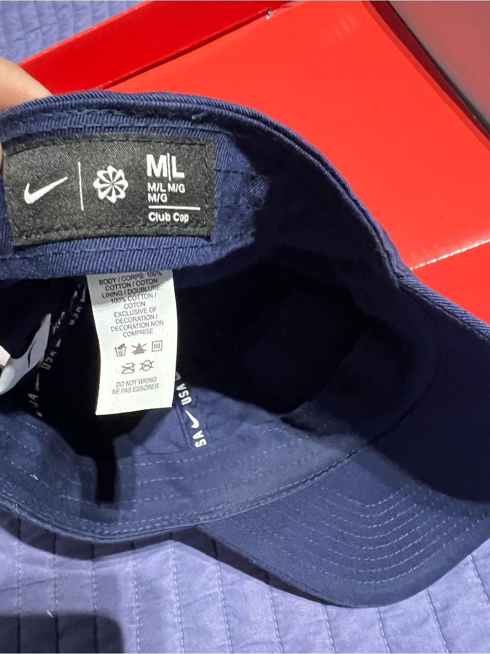 Nike USA Shield Navy Baseball Cap with Red White Shield - Picture 7 of 8
